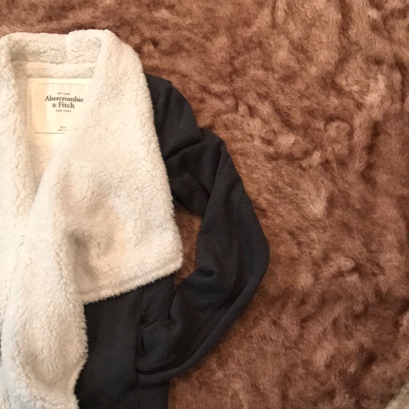 Abercrombie & Fitch Sherpa Cardigan - Picture 4 of 4
